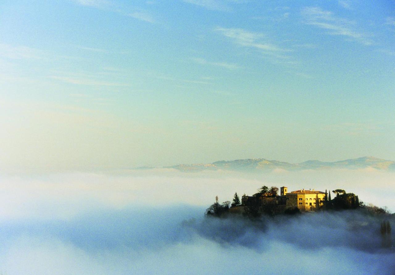 Palazzo Viviani Castello Di Montegridolfo 호텔 외부 사진